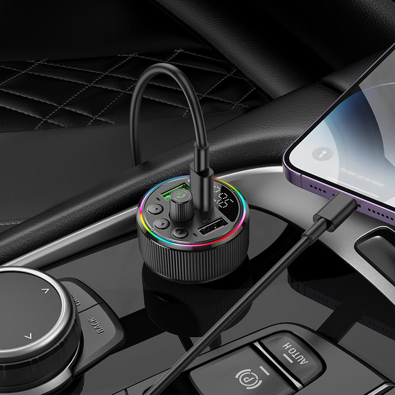 HOCO Car charger “E82 Guerrero” PD30W QC3.0 with wireless FM transmitter thumbnail 2